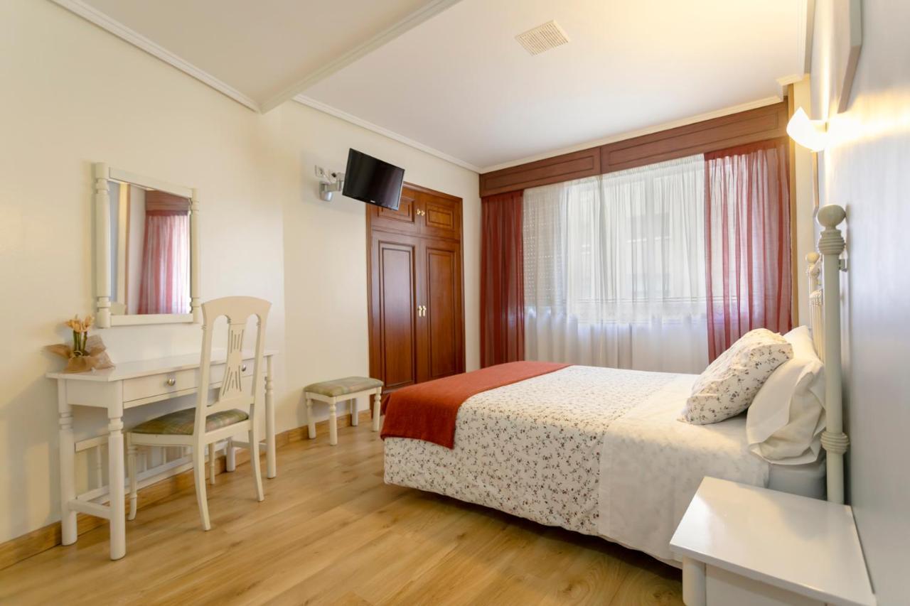 Hotel America Ferrol Eksteriør billede