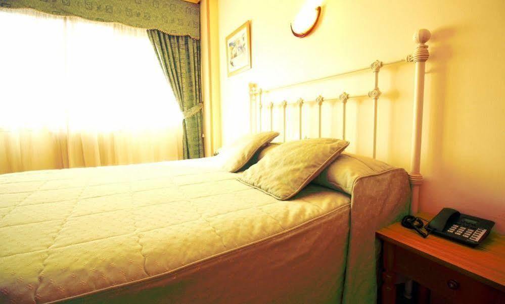 Hotel America Ferrol Eksteriør billede